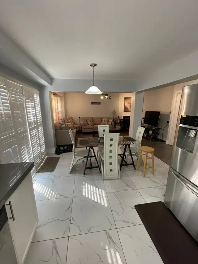 4 Bedroom Upper level housefor Rent Chinguacousy&Sandalwood Nov1