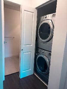 Spacious 2Bed 2Bath 900sqft Apartment in South Surrey - Photo 5