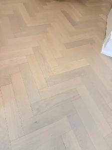 Flooring - Photo 9