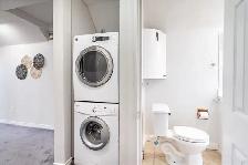 Hamilton 1 Bedroom Upper Unit |  Balcony   In Unit Laundr - Photo 8