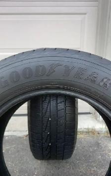 2 tires GOODYEAR 245/60/R18 all season. - Photo 2
