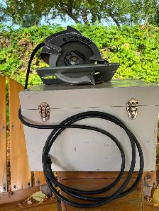 Vintage Black & Decker 7 1/4" Circular Saw No. 730