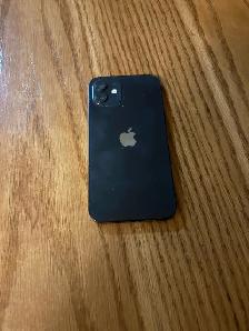 iPhone 12 - Photo 3