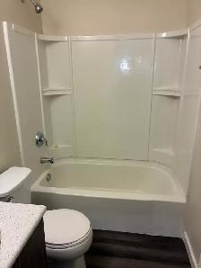 Renovated 2 bedroom, 2 bathroom in desireable Crescentwood - Photo 5