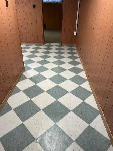 rent the basement - Photo 2