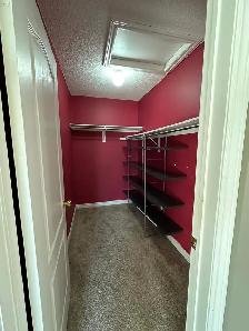 BEAUTIFUL 3-BEDROOM DETACHED HOME FOR RENT - Photo 7