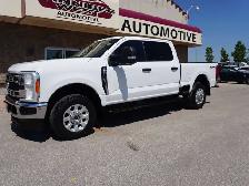 2023 Ford F 250 XLT 4WD Crew Cab 6.75' Box | GODZILLA ENGINE - Photo 3