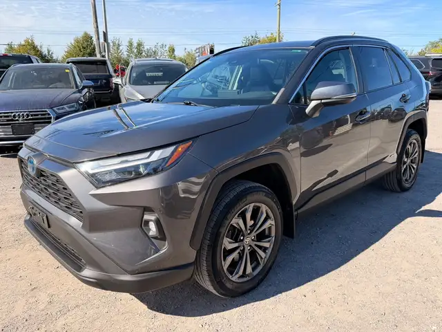2023 Toyota RAV4 Hybrid XLE