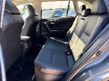 2023 Toyota RAV4 Hybrid XLE - Photo 8