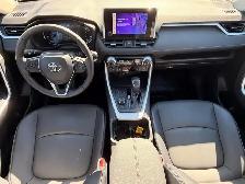 2023 Toyota RAV4 Hybrid XLE - Photo 11