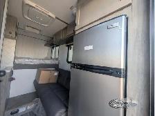 2027 Sunset Park RV Sun Trek 700 - Photo 4