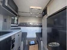 2027 Sunset Park RV Sun Trek 550 - Photo 4