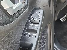 2024 Ford Escape ST-Line - Photo 18