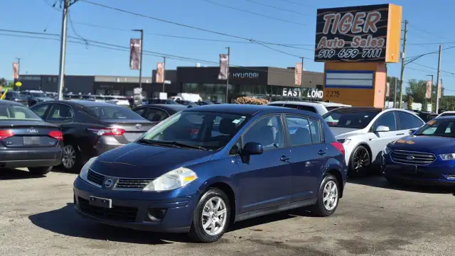 2008 Nissan Versa 1.8 SL
