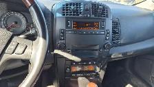 2004 Cadillac SRX - Photo 14