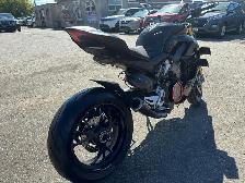 2022 Ducati Streetfighter V4 S - Photo 6