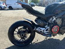 2022 Ducati Streetfighter V4 S - Photo 7