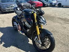 2022 Ducati Streetfighter V4 S - Photo 9