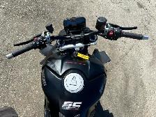 2022 Ducati Streetfighter V4 S - Photo 12