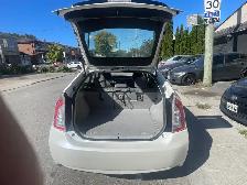2012 Toyota Prius - Photo 8