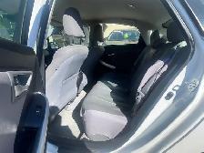 2012 Toyota Prius - Photo 9
