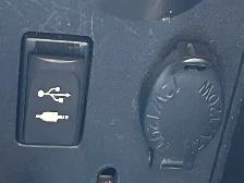 2012 Toyota Prius - Photo 18