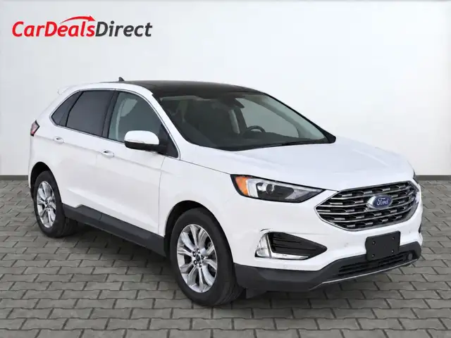 2022 Ford Edge TITANIUM / AWD / PANO / NAVI / LEATHER / HEATED &