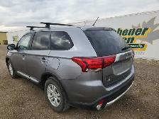 2016 Mitsubishi Outlander - Photo 2