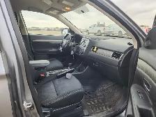 2016 Mitsubishi Outlander - Photo 28