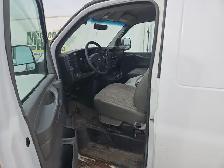 2012 Chevrolet Express - Photo 13