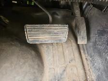 2012 Chevrolet Express - Photo 21