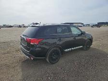 2018 Mitsubishi Outlander - Photo 4