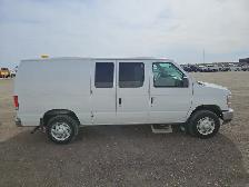 2014 Ford E-250 - Photo 7