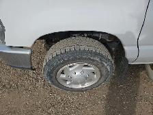 2014 Ford E-250 - Photo 10