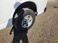 2020 Chevrolet Express - Photo 29