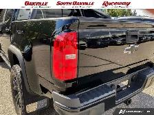 2019 Chevrolet Colorado 4WD ZR2 | CLEAN CARFAX | NO ACCIDENTS | - Photo 11