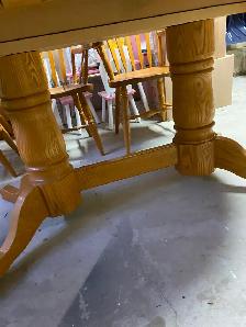 Oak Table and Chairs - Photo 5