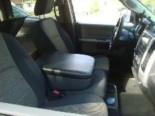 2012 Ram 3500 CREW CAB 4X4 SLT 6.7L DIESEL - Photo 6