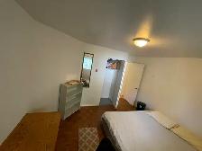 Grande chambre à louer - Photo 3