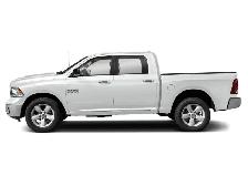 2023 Ram 1500 Classic Warlock Warlock 4x4 Crew Cab 5&amp.apos.7& - Photo 3
