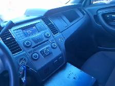 2017 Ford Taurus - Photo 12