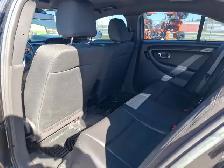 2017 Ford Taurus - Photo 14