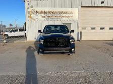 2022 Ram 1500 Classic Express Extended Cab 3.6L V6 | Command Sta - Photo 2