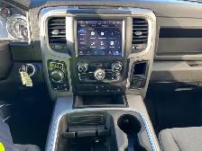 2022 Ram 1500 Classic Express Extended Cab 3.6L V6 | Command Sta - Photo 19