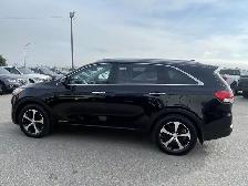 2018 Kia Sorento EX 3.3L V6 All-wheel Drive/CAM/LEATHER/ROOF/3RD - Photo 4