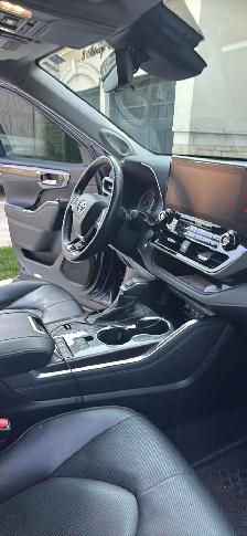2022 Toyota Highlander Hybrid Platinum - Photo 9