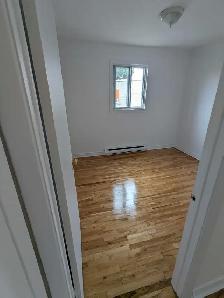 Ville LaSalle 4 1/2 à louer / for rent - Photo 2