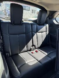 2015 Nissan Pathfinder SL 4WD V6 7-Pass : LOW MILEAGE - Photo 11
