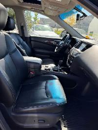 2015 Nissan Pathfinder SL 4WD V6 7-Pass : LOW MILEAGE - Photo 12