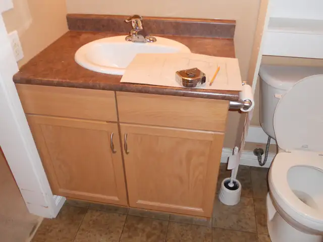 Bathroom vanity